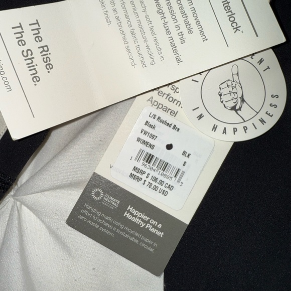 NWT Vuori Long Sleeve “Rouched Bra” - Small - Picture 3 of 4